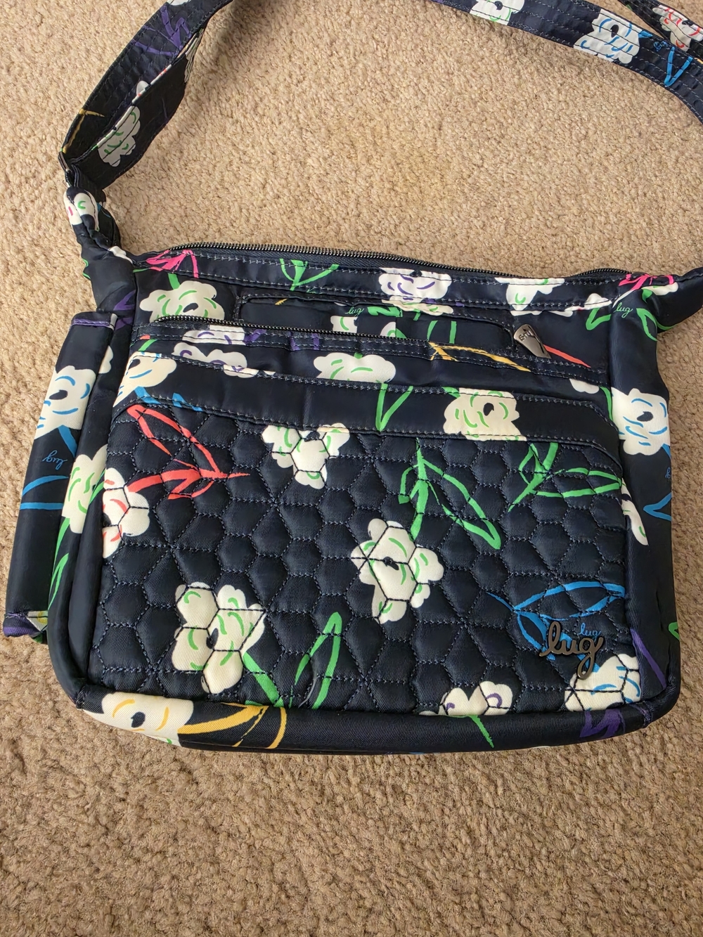 Lug Flutter Se Floral Quilted Crossbody Bag in Navy